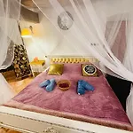 Zazrak Wellness *