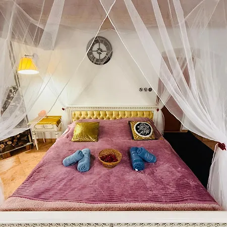 公寓 Zazrak Wellness Banská Štiavnica