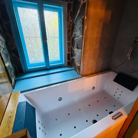 公寓 Zazrak Wellness Banská Štiavnica
